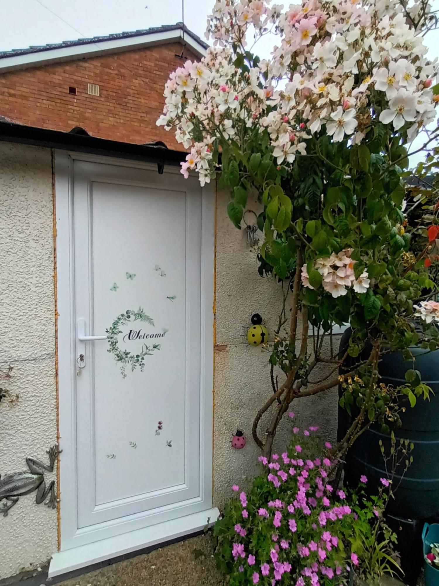 Private Suite In Oxfordshire, A40 Witney Exterior foto